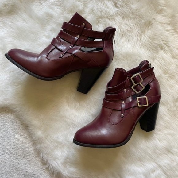Burgundy Boots - Picture 6 of 6